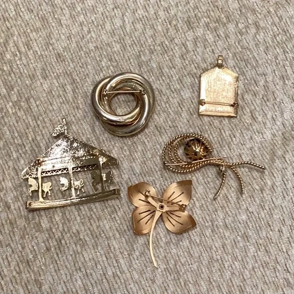 🌺Fabulous Lot of 5 Assorted Brooches Great Value So Fun to Wear 🌺 - Picture 5 of 5